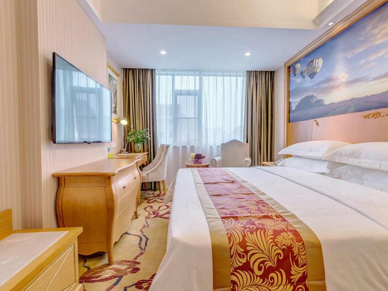 Vienna Hotel Guilin Airport Road Rongshan מראה חיצוני תמונה